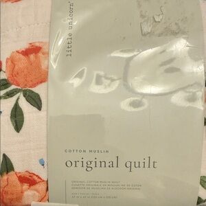 Baby - Toddler Cotton Muslin Original Quilt - Peach Floral